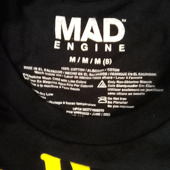 Wild & Free Graphic Full Moon Wolf Howl Cropped Tee - Picture 9 of 9